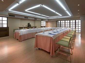 Others 5, Hotel Macià Cóndor, Granada