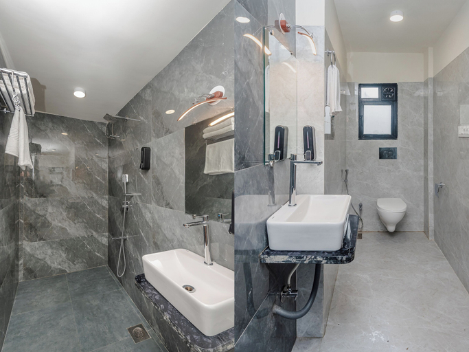 Bathroom 5, Hsquare Prime Stay, Mumbai Suburban
