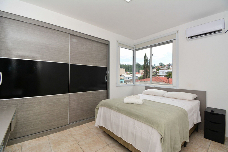 Room 3, Apartamento na Trindade - CEN008, Florianopolis