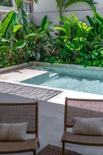 Pool 5, La Brava, Badung
