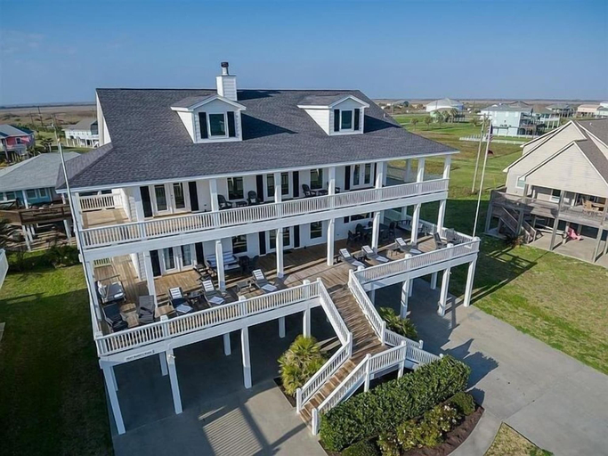Exterior 2, Ryan's Seacrest 6 Bedroom Home, Galveston