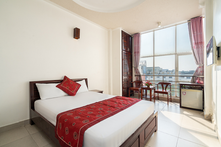 Bedroom 3, Collection O Dinh Dinh Hotel - Near Tan Son Nhat Airport, Ho Chi Minh City
