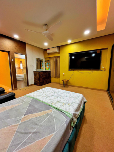 Room 3, The Charlie Suites, Kancheepuram