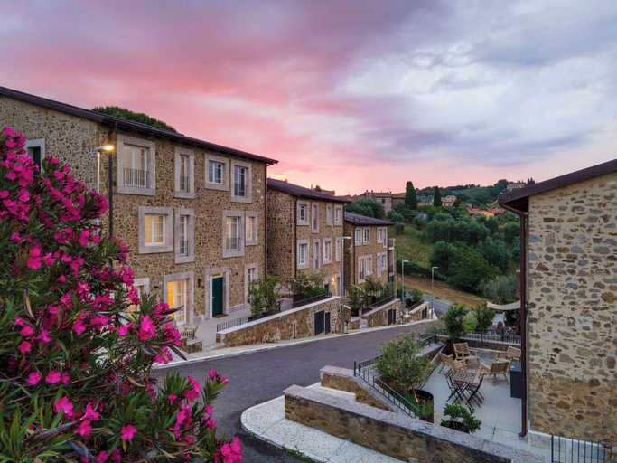 Exterior & Views 2, Corte Francigena - Apartments, Siena