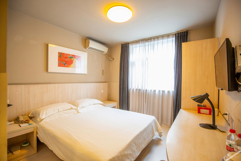 Bedroom 3, JinJiang Inn Chendu Taikoo Li Dongfeng Bridge, Chengdu