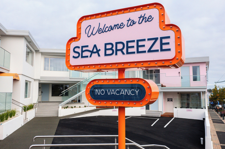 Exterior, The Sea Breeze, Timaru