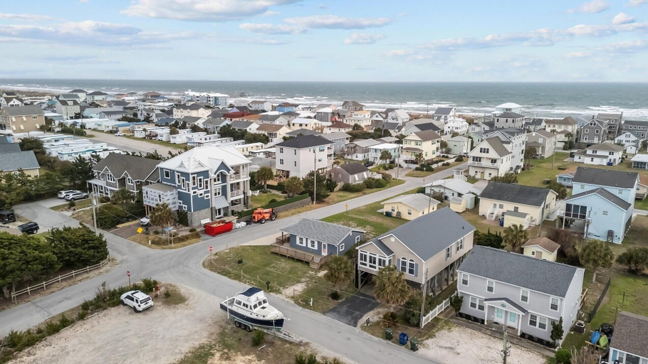 Aerial view 5, The Saltbox 2 Bedroom Home, Carteret