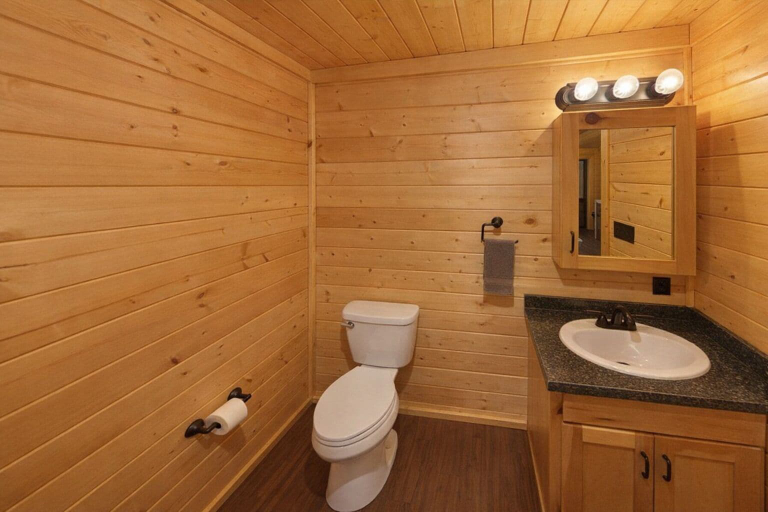 Bathroom 4, Al's Hideaway Cabin and RV Rentals LLC, Bandera