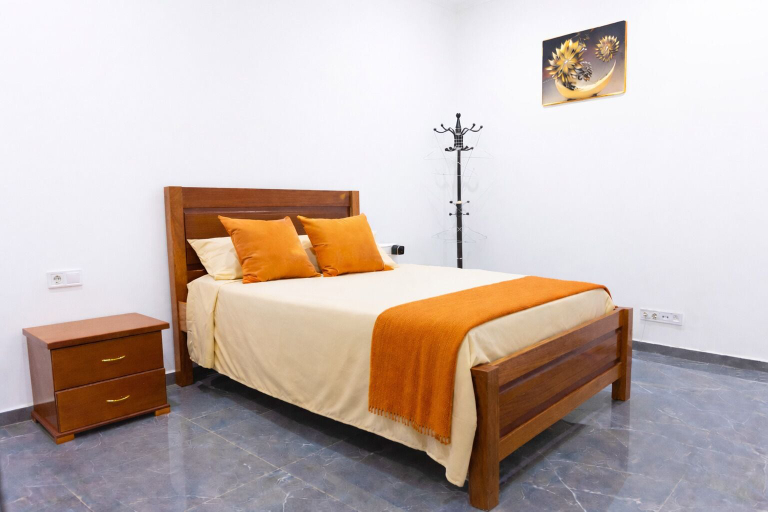 Room 2, Praia City Apartments, Praia