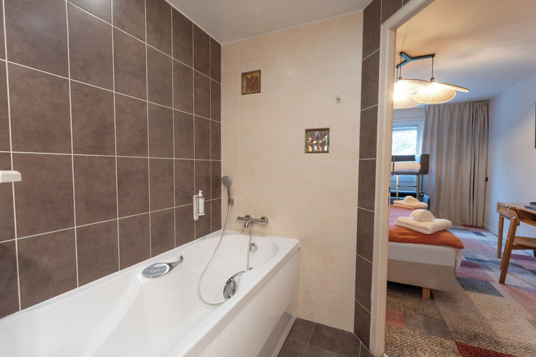 Bathroom 4, BHOMA HOTEL, Cher