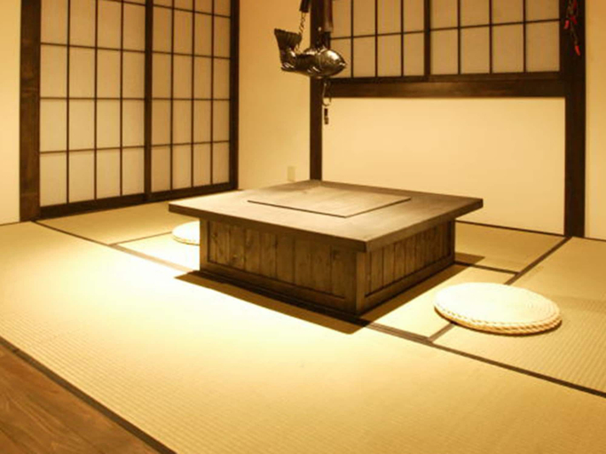 Bedroom 2, Nagomiya Hirugano, Gujō