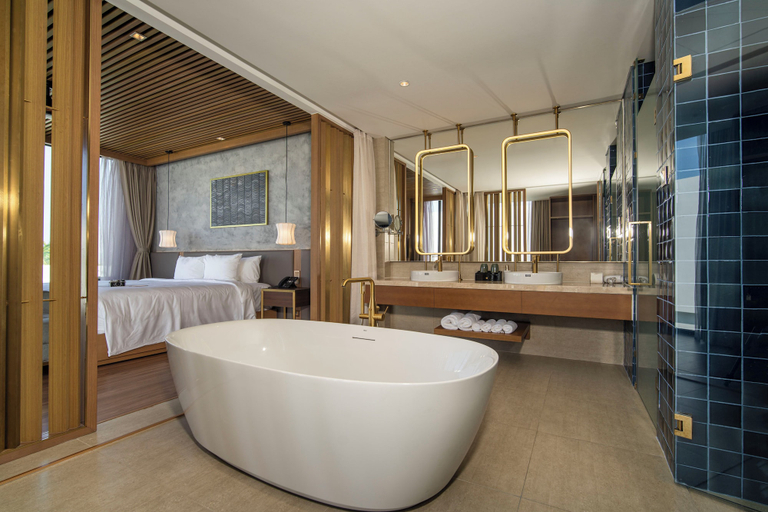 Bathroom 2, Oceanvilla Signature Nova, Phan Thiết