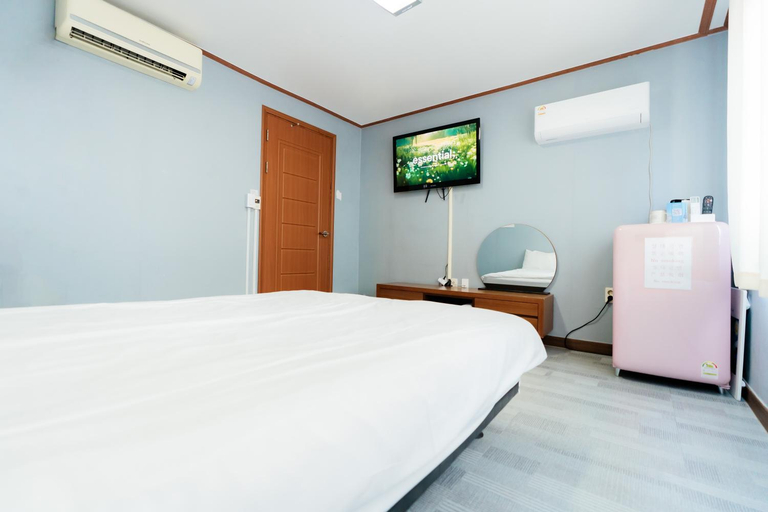 Bedroom 4, EQ Stay Hotel & Guesthouse, Jeju