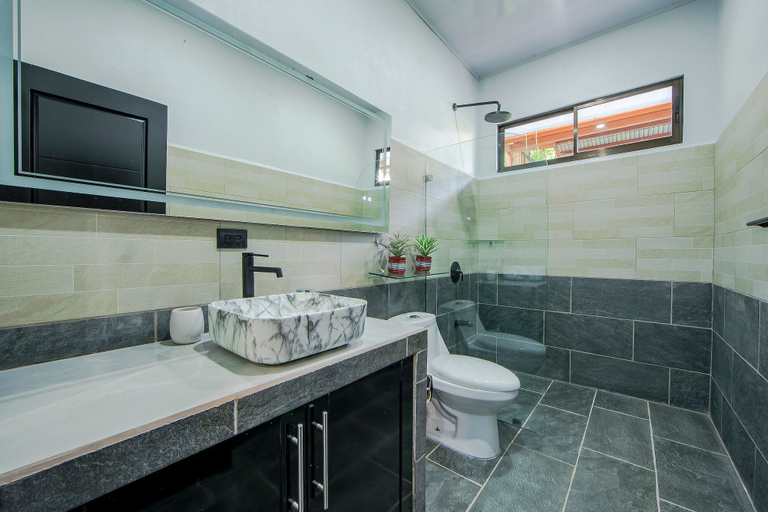 Bathroom 3, Villa Escondida La Fortuna, San Ramón