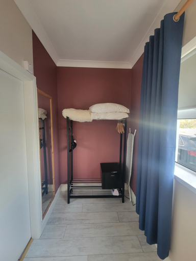Others 5, Spring Grove Guesthouse