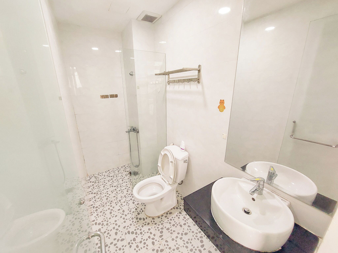 Bathroom 3, Siris Niko Residence - Self checkin, District 7