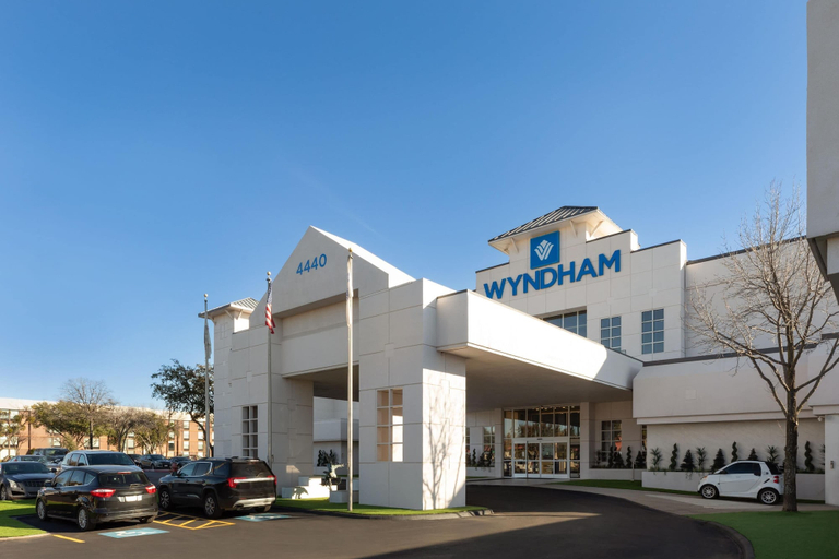 Exterior & Views 2, Wyndham DFW Airport, Irving