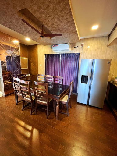 Dining 5, The Charlie Suites, Kancheepuram