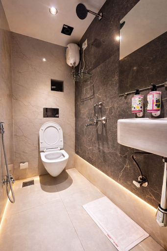 Bathroom 4, Hotel Ruby, Mumbai City
