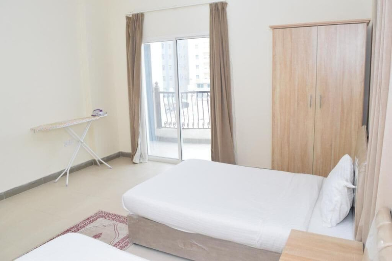 Room 4, Aknan 01 - Center Market, Salalah