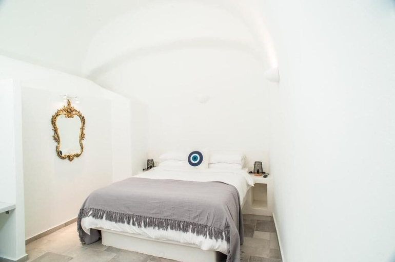 Bedroom 4, mati cave villas, South Aegean