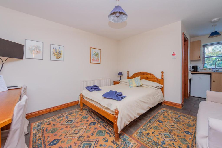 Bedroom 2, The Old Vicarage self-contained apartments, Shropshire