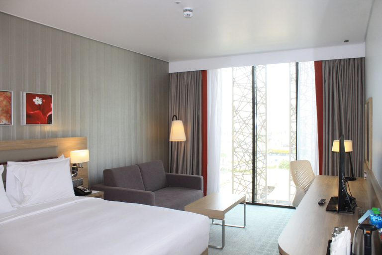 Bedroom 3, Hilton Garden Inn Muscat Al Khuwair, Muttrah