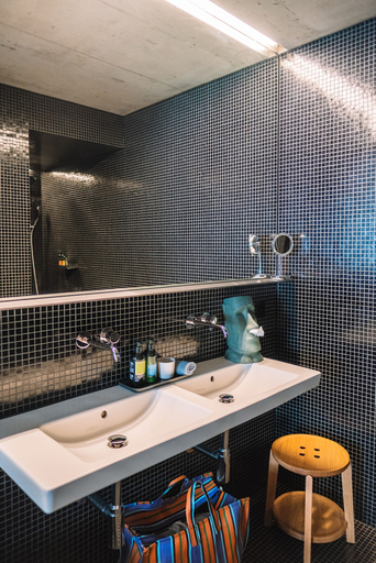 Bathroom 5, Nomad Design & Lifestyle Hotel - Member of Design Hotels, Basel