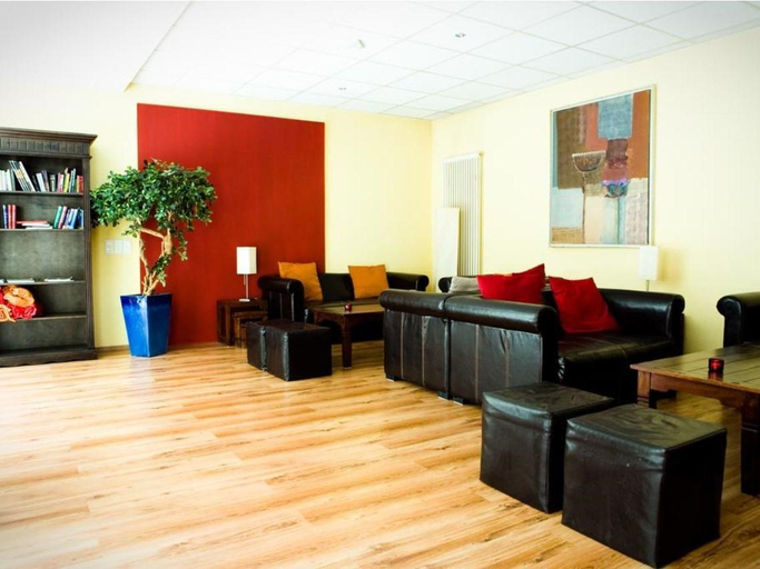 Public Area, Singer109, Berlin
