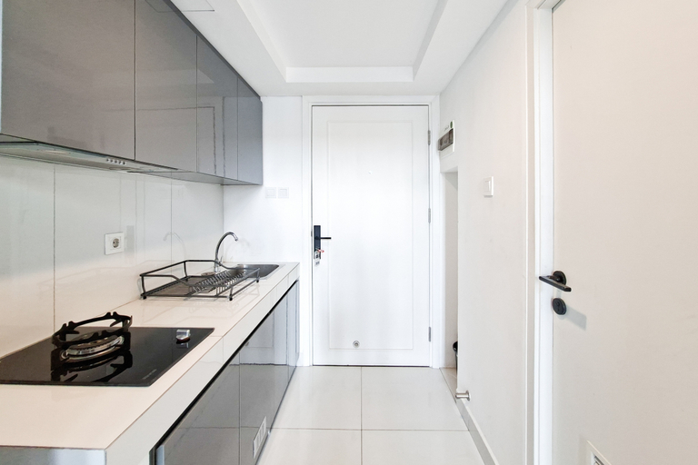 Others 5, Serene Loft Studio at Kingland Avenue Apartment By Travelio, Tangerang