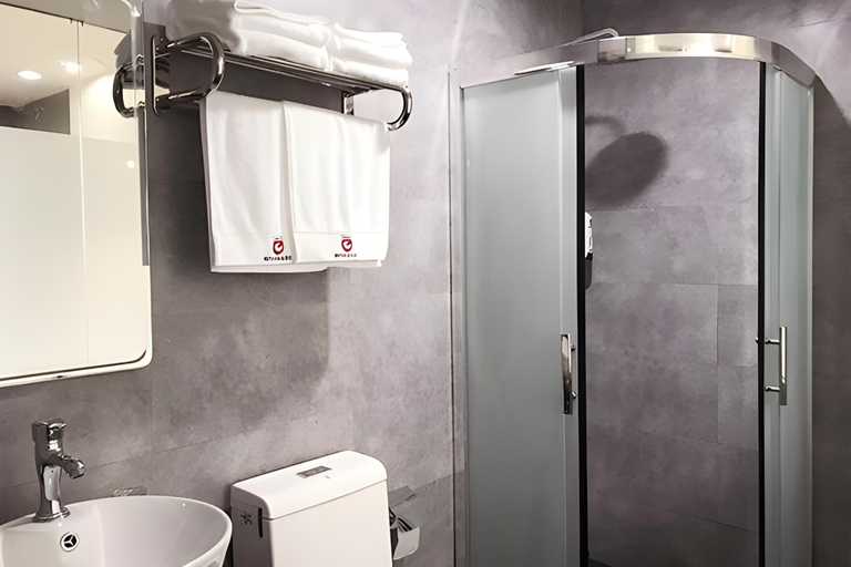 Bathroom, City 118 Hotel Longmen High Speed Railway Station, Luoyang