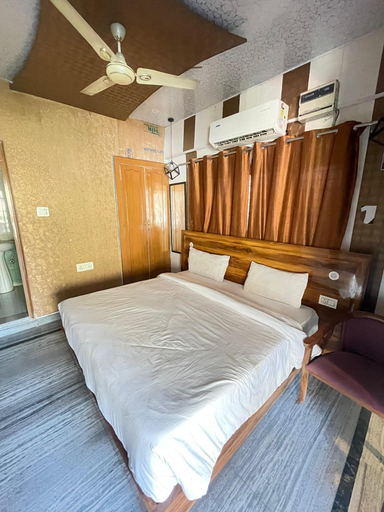 Room 3, Hotel Elevate Nirvana, Garhwal