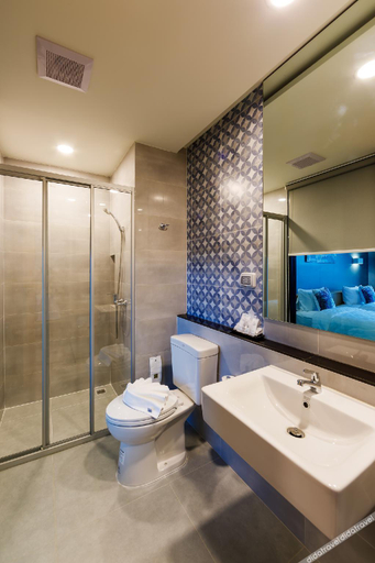 Bathroom 3, Le Lert Hotel Ratchaburi, Muang Ratchaburi