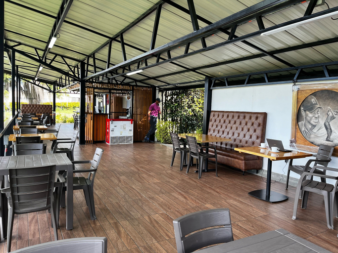 Food & Drinks 5, Isak Hotel & Golf Airport, Rionegro