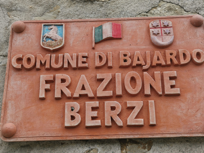 Exterior detail, Cozy Cottage Retreat in Berzi, Imperia