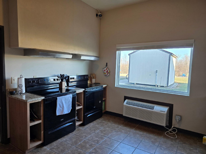 Others 5, Eagle Nest Apartment, Ikpoba-Okha