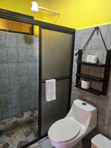 Bathroom 4, Rusticas Dani & Fam, San Carlos