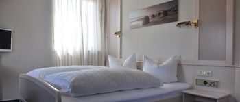 Others 2, Hotel Spessarttor - Villa Italia, Main-Spessart