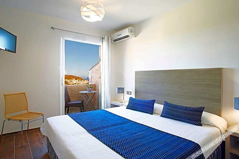Bedroom 2, Hotel Funtana Marina, Haute-Corse