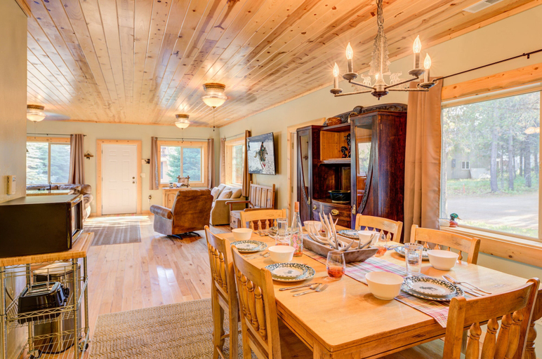 Interior 2, Muley Hollow, Fremont
