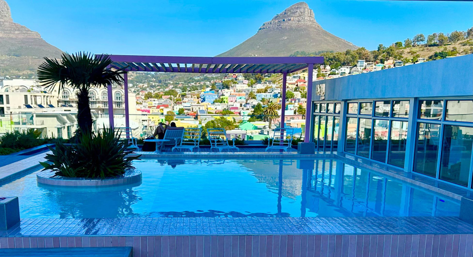 Sport & Beauty 2, Urban Elephant The Rose, City of Cape Town