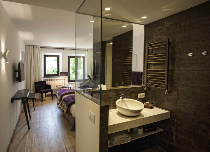 Bathroom 4, Hotel Pura Vida, La Rioja