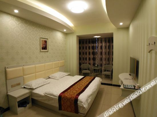 Others 2, Haoting Hotel, Qujing