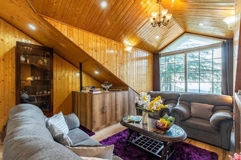 Living area, Alaya Stays Hill Top Farmstead 3 BHK, Shimla