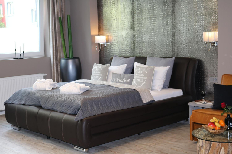 Bedroom 4, Vitalounge Hotel, Gelsenkirchen