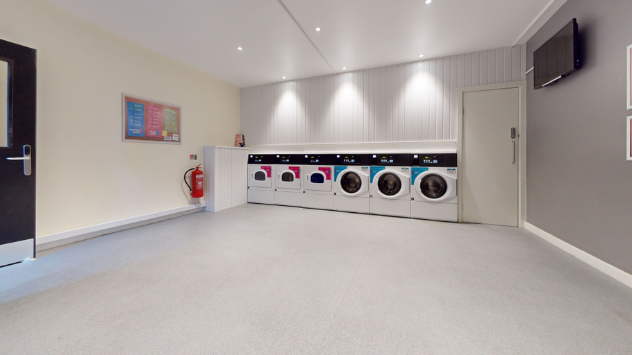 Interior 2, Newland House, Nottingham