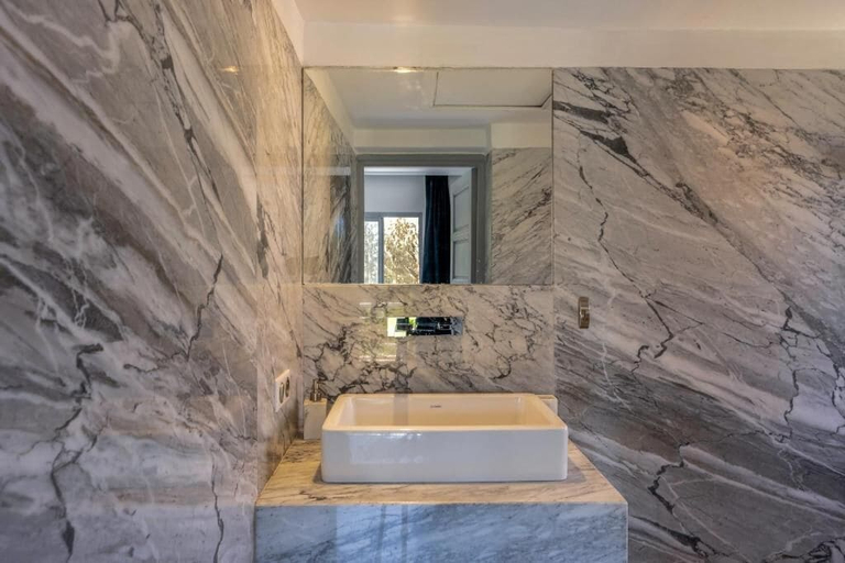 Bathroom 5, Hivernage Luxury 2BR  Parking, Marrakech