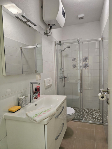 Bathroom 4, Oleander, Three-bedroom Apt in Trogir, Trogir