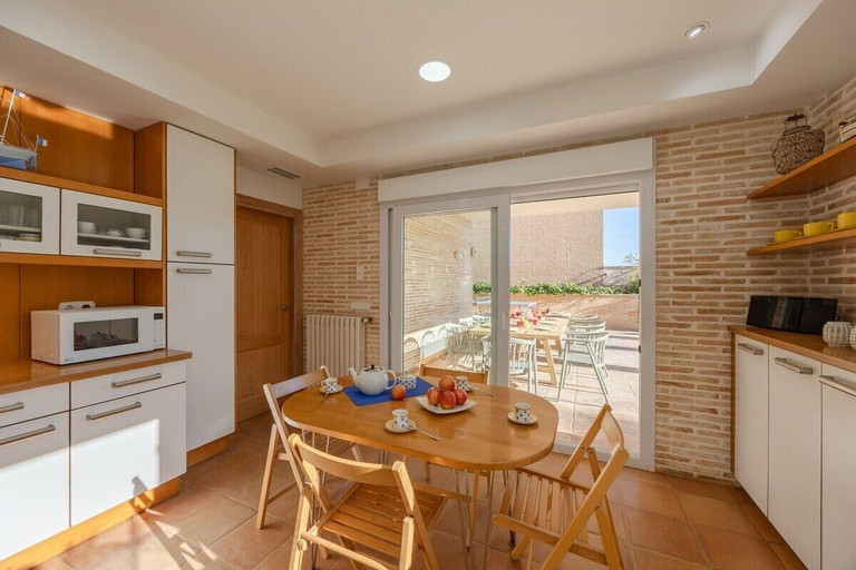 Interior 4, Cape Town by Fidalsa, Alicante