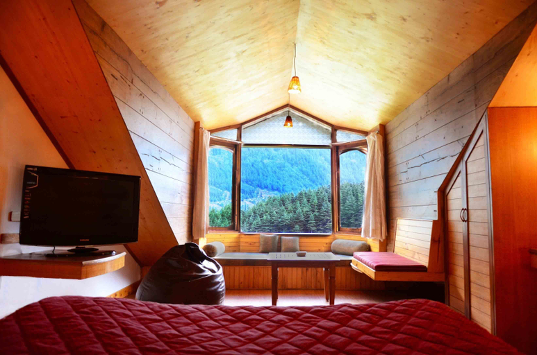 Bedroom 3, Manali Heights, Kullu